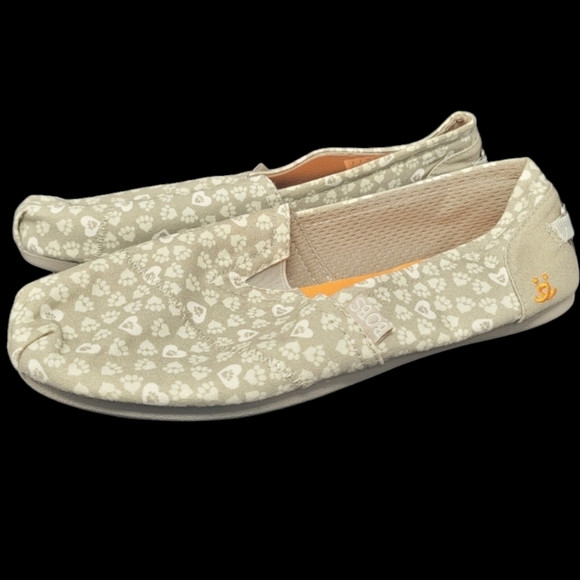 BOBS FOR D0GS WOMANS SHOES SIZE W8 - Picture 1 of 6